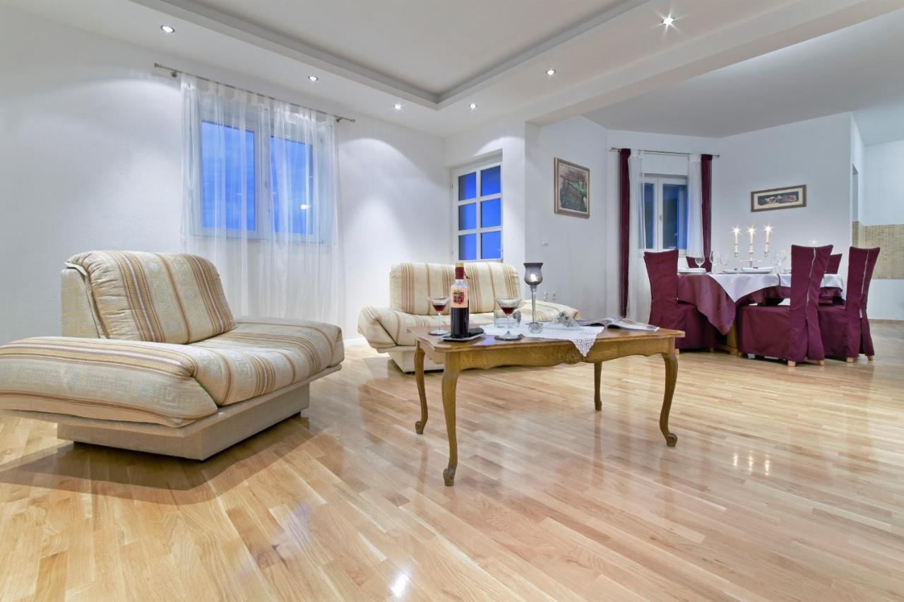 Holiday Home Bastion Экстерьер фото